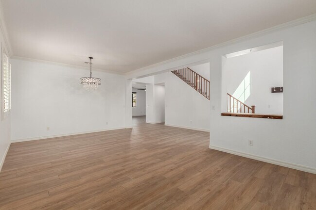 Photo - 622 W San Carlos Way
