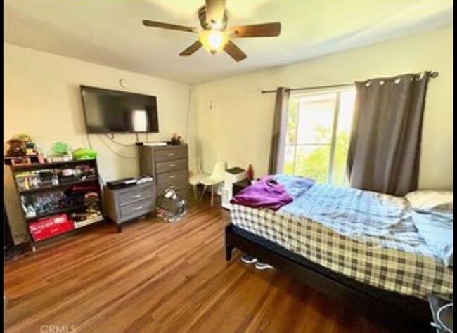 Photo - 18350 Hatteras St Unidad 260