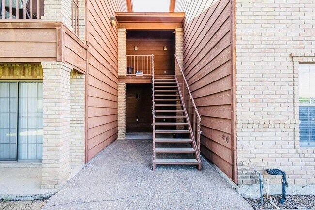 Photo - 1752 Tiara Trail Unit 1003-J