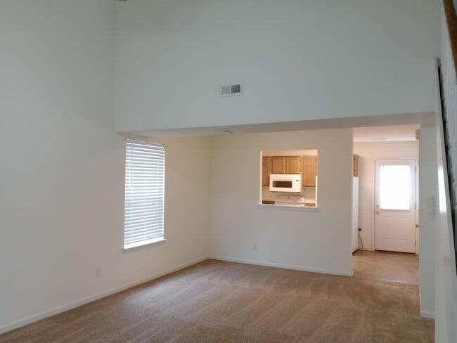 Photo - 3501-3503 La Mesa Dr. Unit 3503 La Mesa Dr.