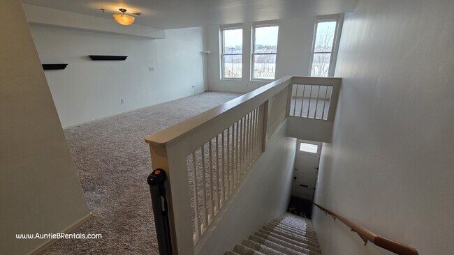 Photo - 3-Bedroom Upper-Level Condo in Historic Downtown Stillwater