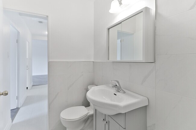 Bathroom - 46 Saranac Blvd