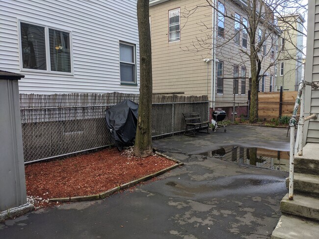 Photo - 18 Portsmouth St Unidad A