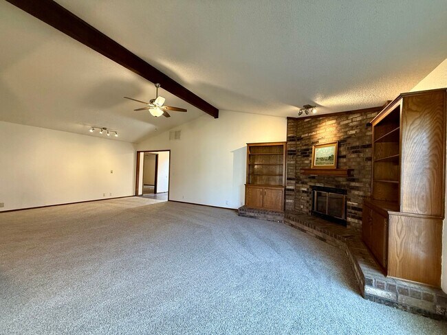 Photo - 3 bed, 2 bath Home in Ripple Creek in Edmond