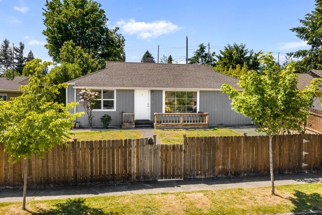Photo - 15577 9th Ave NE