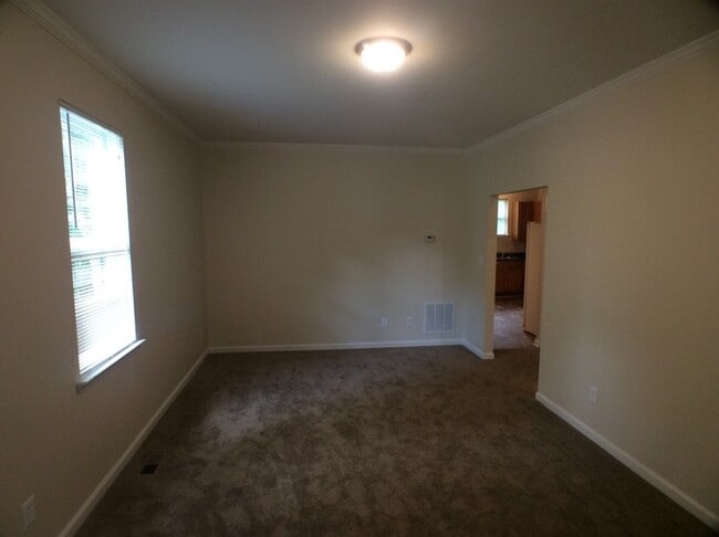 Photo - 854 N Grand Ave NW