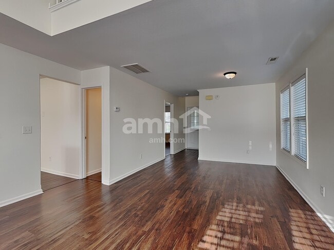 Photo - 118 Greenway St