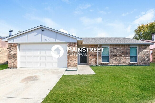 Building Photo - 3 Bedroom Pet-Friendly Home in Grand Prairie, TX with Main Street Renewal