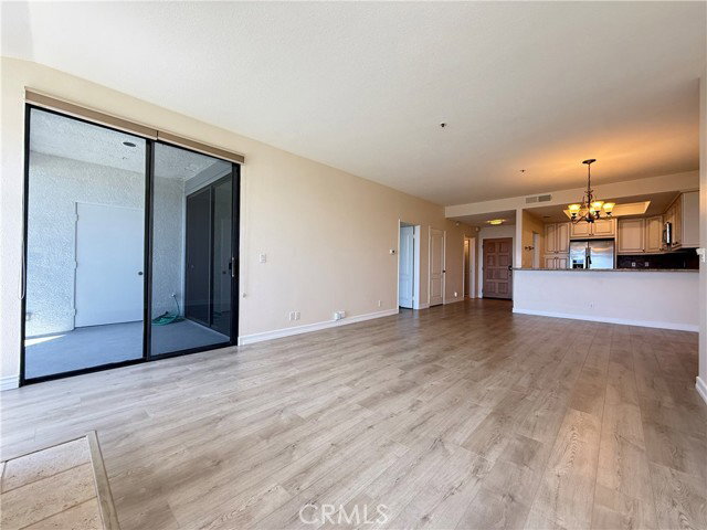 Photo - 200 Paris Ln