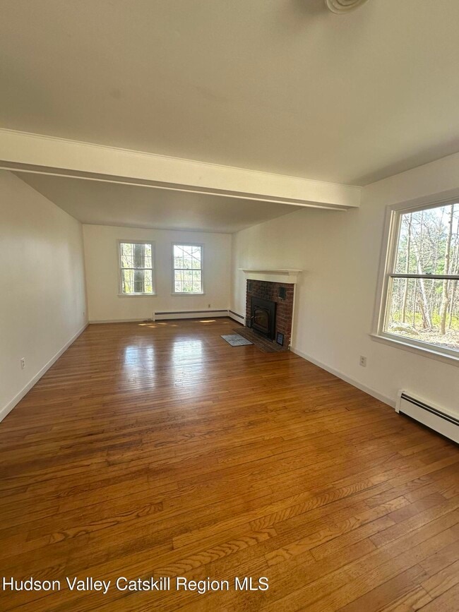 Photo - 694 Dugway Rd