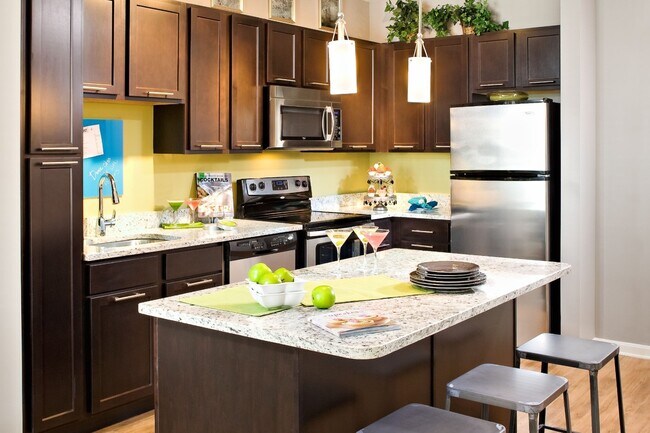 Photo - Rhode Island Row