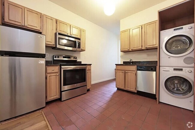 Building Photo - 549 Bergen St Rental