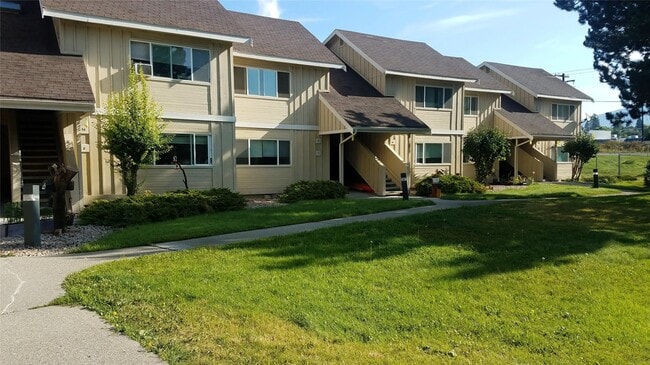 Photo - 1170 S Elm St