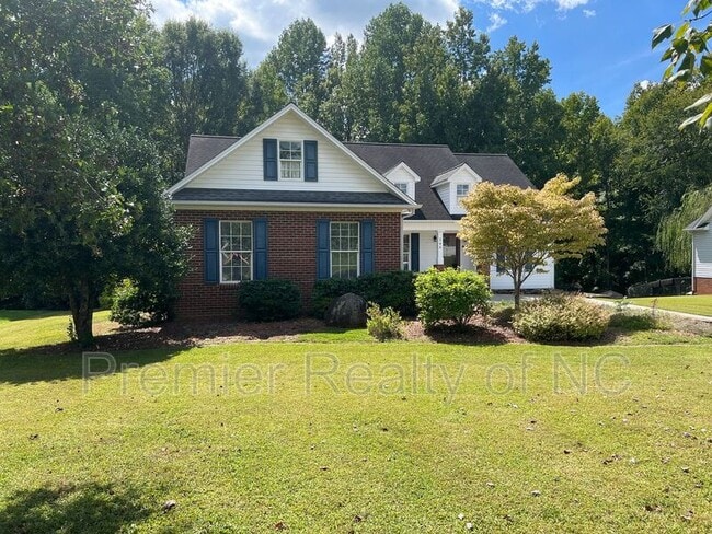 Photo - 246 Winding Creek Rd