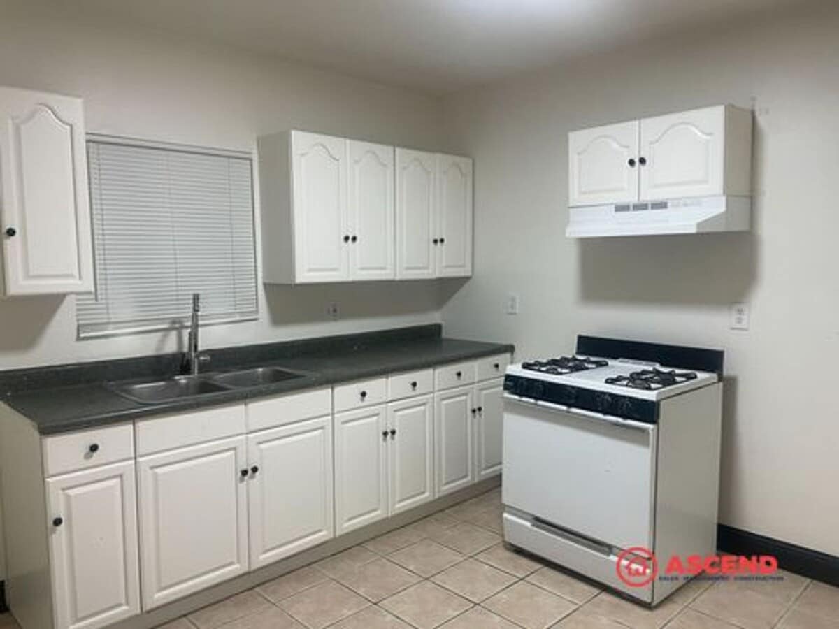 Photo - 2740 Center St Unidad C