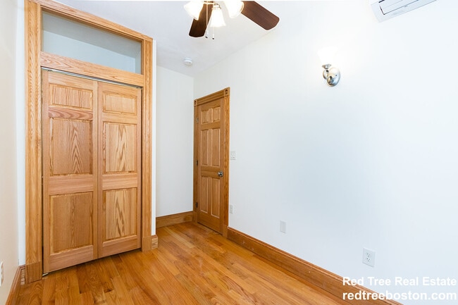 Photo - 46 Garden St Unit 2