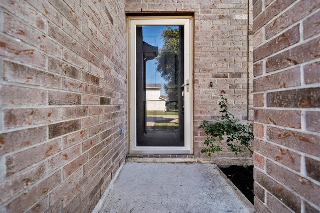 Photo - 22250 Queenbury Hills Dr