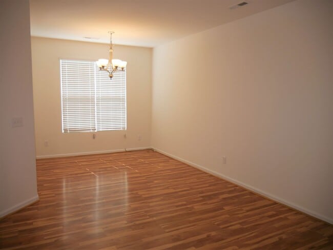 Photo - 2446 Hartfield Cir Casa Adosada