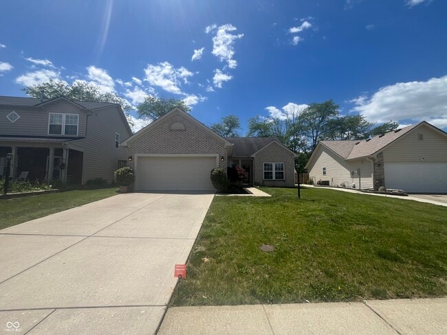 Building Photo - 7123 Dublin Ln
