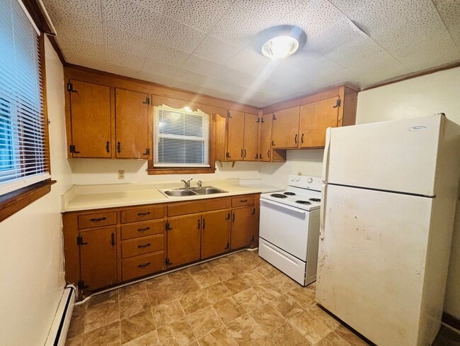 Building Photo - 121 Hearthstone Dr Unit 3