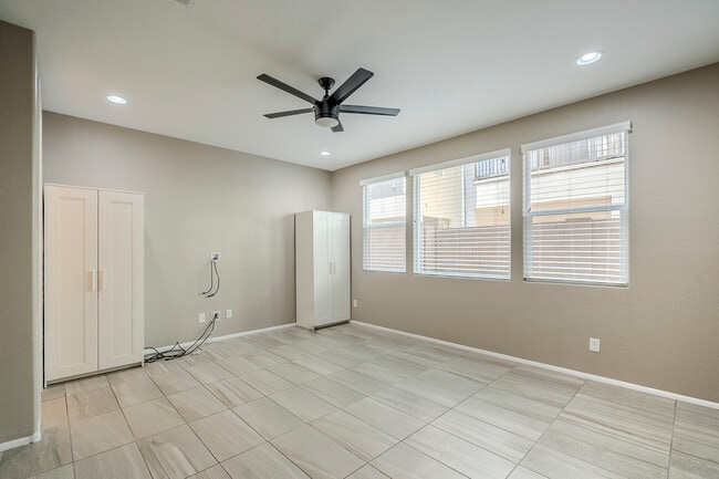 Photo - 7050 W Carter Dr