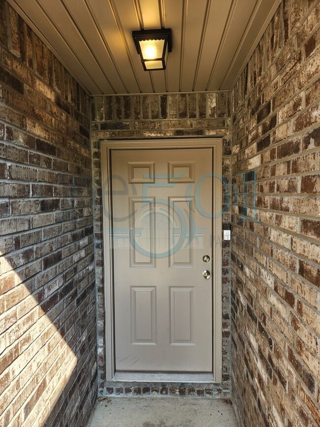 Photo - Modern Living in Wisteria: Contemporary 3-Bed 2-Bath Oasis Near I-430