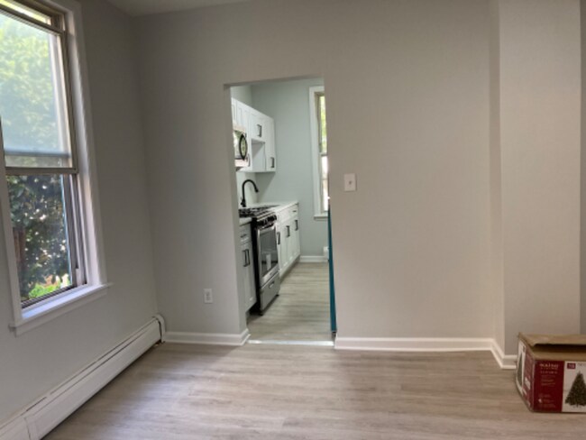 Photo - 102 Evergreen St Unit 1F