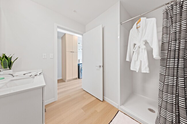 Alvera Apartments