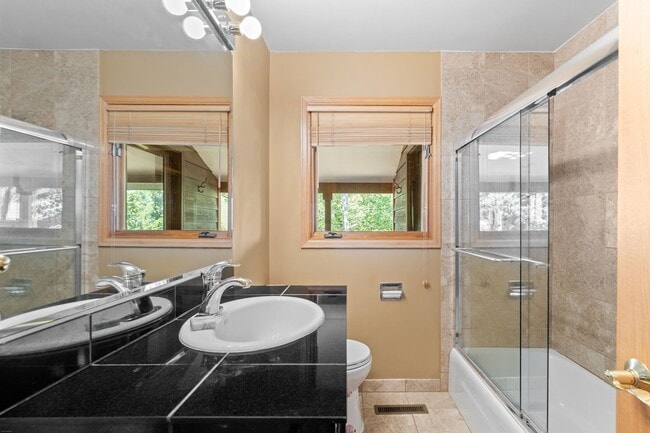 848 Aspen Dr