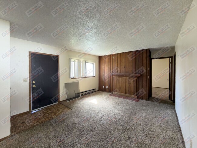 Photo - Ealges Nest Apartments Unit A