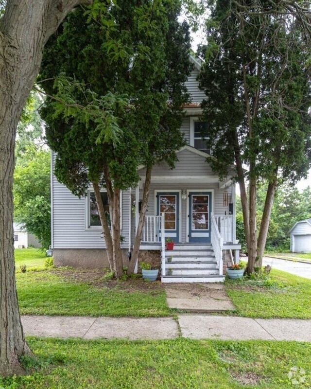 Building Photo - 86/88 8th Street - 88 Lower Rental