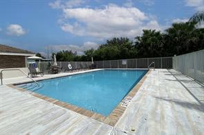 Photo - 7803 NW 70th Ave