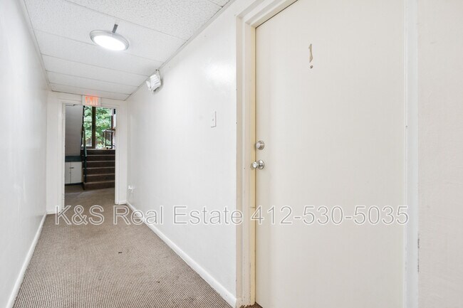 Photo - 760 5th Ave