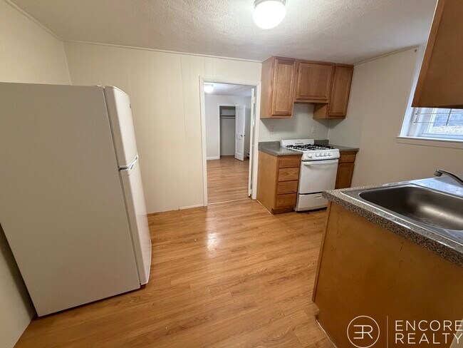 Photo - 119 Sutherland Rd Unit A