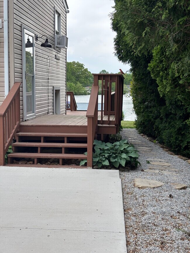 Photo - 4814 Whyem Dr Unit Turkeyfoot Lake 2 bedroom