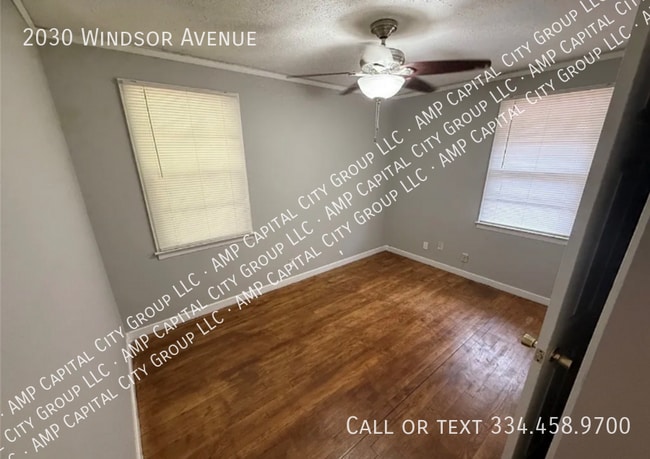 Photo - 2030 Windsor Ave