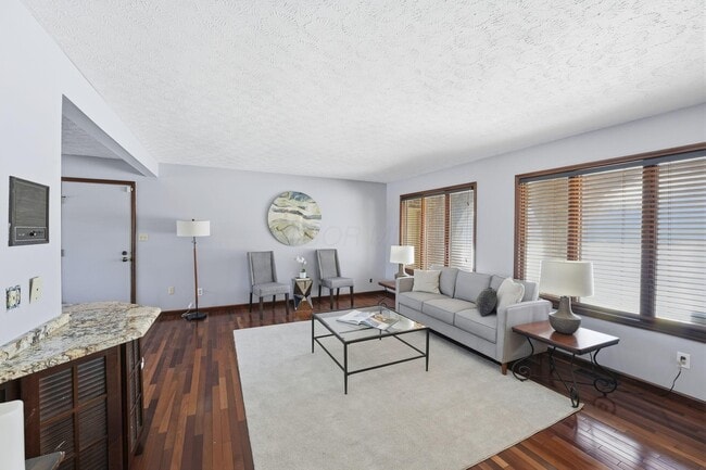 Photo - 13040 Duncan Plains Rd NW