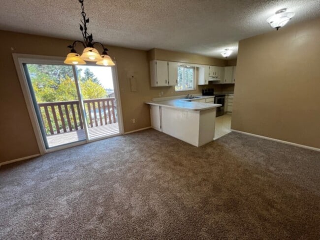 Photo - Charming multi-story duplex unit, nestled ...