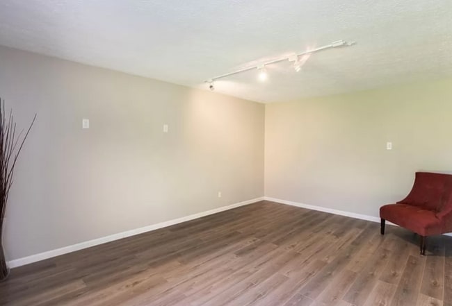 Photo - 9030 Reed Rd