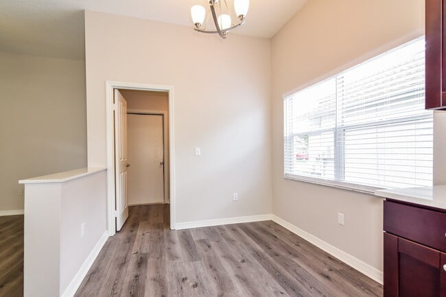 Photo - 2028 Cattleman Dr