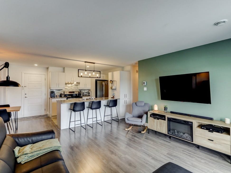 Photo - 1542 N Alamo St