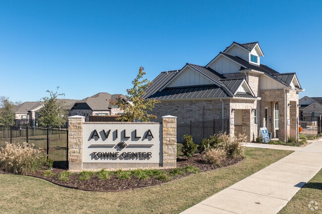 Avilla Towne Center