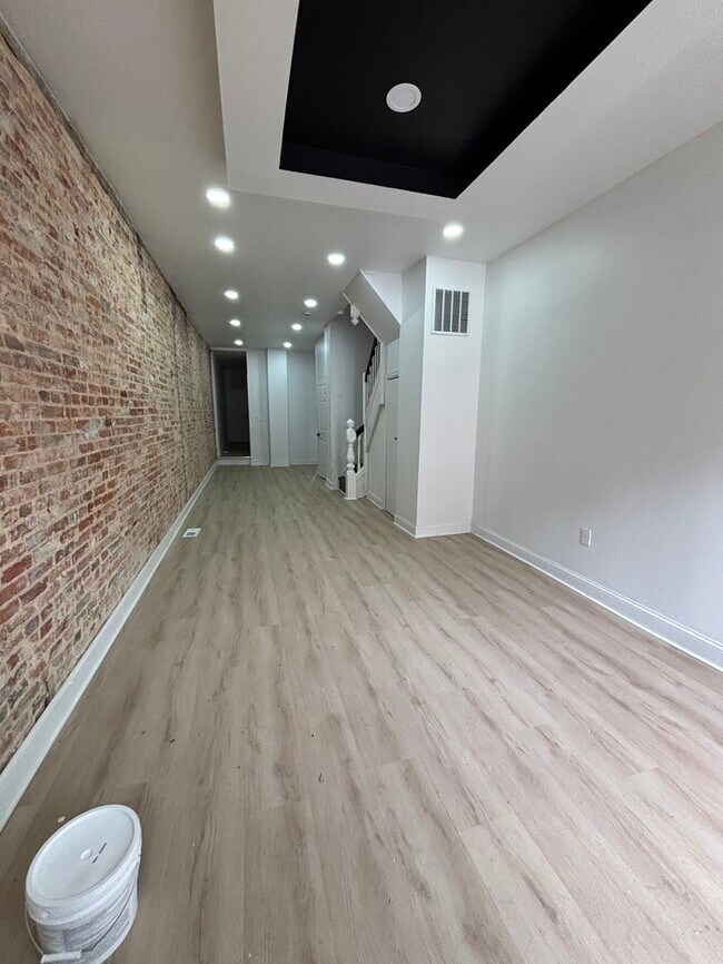 Photo - 4 bedrooms plus Den home