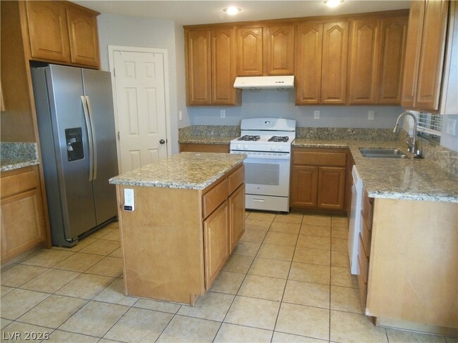 Photo - 5546 Spruce Hill Ct