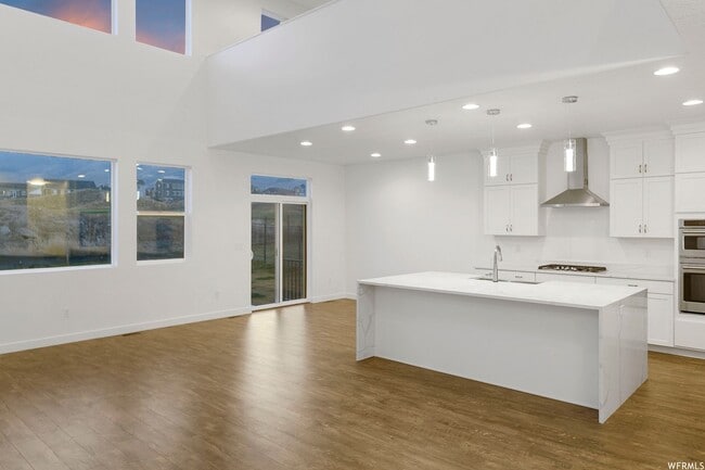 Photo - Stunning Home Right on the Golf Course!