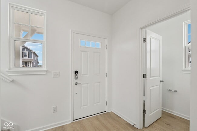 Photo - 7417 Peristyle Ln