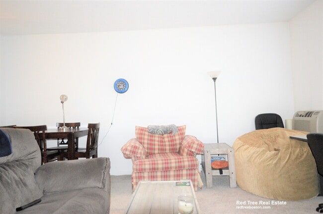 Photo - 35 Belmont St Unit 3