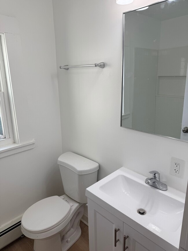 Bathroom - 33 Main St Unit 33