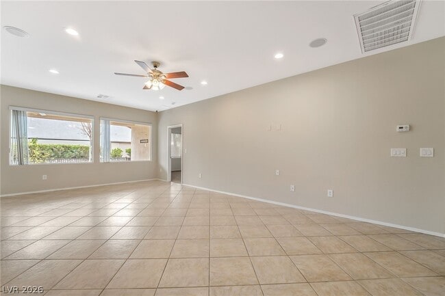 Photo - 2560 Crater Rock St