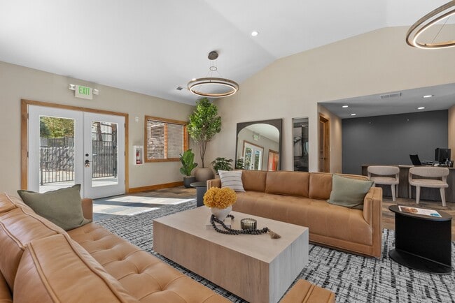 Photo - ALTITUDE BY VINTAGE